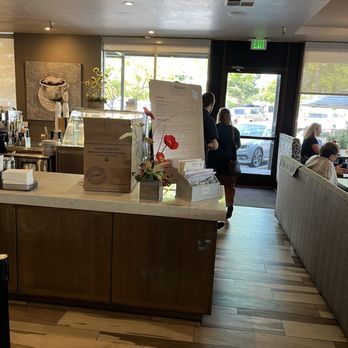 Bella Bru Cafe - Inside - Breakfast & Brunch Near Me - Carmichael, California