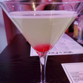Wok n Fire - Apple Martini - Asian Fusion Near Me - Burr Ridge, Illinois