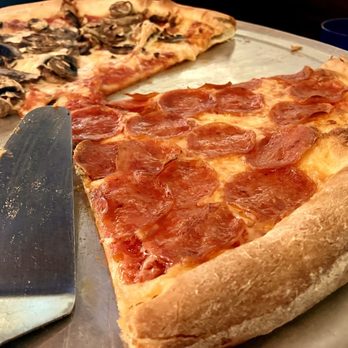 Antonio's Pizza - Pizza Near Me - Fort Lauderdale, Florida