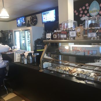 Blue's Egg + Bakery - Bakery to go counter - Breakfast & Brunch Near Me - Milwaukee, Wisconsin Blue's Egg + Bakery - Bakery to go counter - Breakfast & Brunch Near Me - Milwaukee, Wisconsin