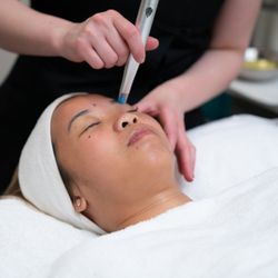 Total Skin Fitness - Rezenerate nanofacial
