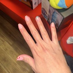 12-18-25 Christmas nails this year!!!
