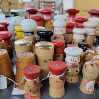 Antiques & Oddities - Antiques Near Me - Bingen, Washington Antiques & Oddities - Antiques Near Me - Bingen, Washington