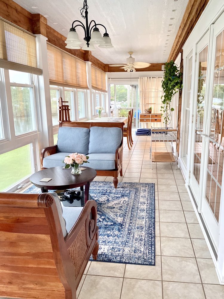 COLINGTON CREEK INN Updated August 2024 38 Photos & 20 Reviews