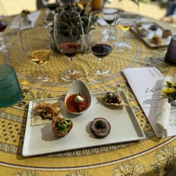 Le Cuvier Winery - Wine and food pairing - Wineries Near Me - Paso Robles, California