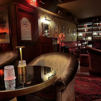 The Ragtrader Bo Peep - Inside - Bars Near Me - New York, New York