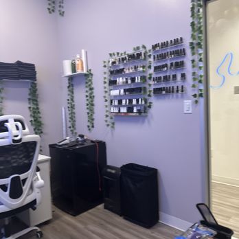 Kontinuum Nail Salon - Nail Salons Near Me - Mesquite, Texas