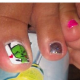 GIR (from Invader ZIm) -by Michelle GIR (from Invader ZIm) -by Michelle