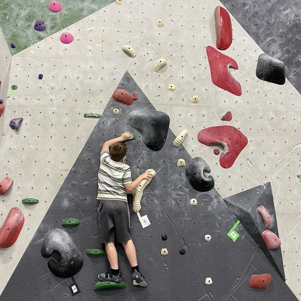 Edgeworks Climbing - Bellevue - Our son developing strength, coordination and confidence thanks to this incredible place. - Climbing Near Me - Bellevue, Washington Edgeworks Climbing - Bellevue - Our son developing strength, coordination and confidence thanks to this incredible place. - Climbing Near Me - Bellevue, Washington
