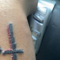 BLAZIN INK TATTOOS - Crooked
