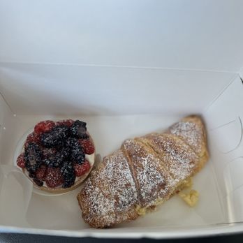 GC- Grain de Cafe - Fruit tart and almond croissant - Cafes Near Me - Naples, Florida