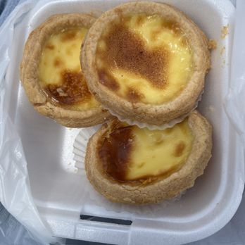 Phu's Bakery - Portuguese egg tarts - Bakeries Near Me - Rosemead, California