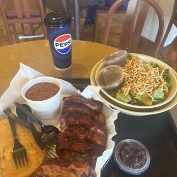 Main Street Grill - Pork ribs, beans, and toast. Asian chicken salad. - Barbeque Near Me - Cambria, California Main Street Grill - Pork ribs, beans, and toast. Asian chicken salad. - Barbeque Near Me - Cambria, California