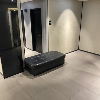 Macy's - Another Mens Mezzanine fitting room closed - Department Stores Near Me - New York, New York