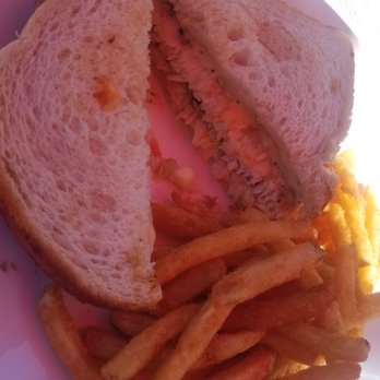 Island Grill - Mahi ruben - Seafood Near Me - Islamorada, Florida