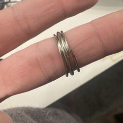 Two Sisters Fine Jewelry - Cracked band