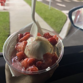 Andy's Frozen Custard - Strawberry - Ice Cream & Frozen Yogurt Near Me - Wimauma, Florida Andy's Frozen Custard - Strawberry - Ice Cream & Frozen Yogurt Near Me - Wimauma, Florida