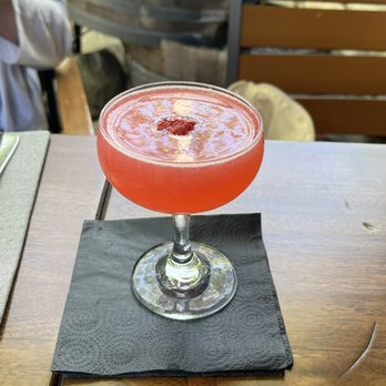 The Raymond 1886 - 1886 cosmo - New American Near Me - Pasadena, California