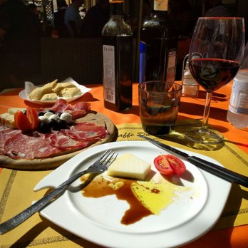 Ristoro & Caffe Duomo - Pizza Near Me - Livorno, LI