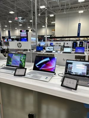 Best Buy by null