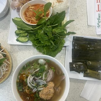 Hue Kitchen - Noodles Near Me - Santa Ana, California