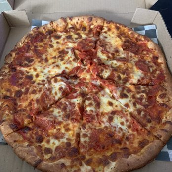 Mama Mia - Large pepperoni - Pizza Near Me - Alexandria, Virginia Mama Mia - Large pepperoni - Pizza Near Me - Alexandria, Virginia