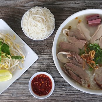 Mien Tay - Chao Long - Vietnamese Near Me - El Monte, California
