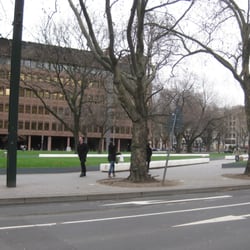 U-Bahnhof Graf-Adolf-Platz