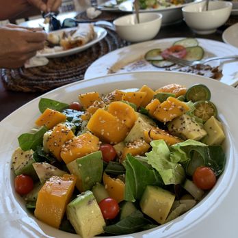 Harolds Rooftop Cafe - house salad with calamansi as dressing, very fresh - Filipino Near Me - Dumaguete, NER