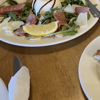 Captain's Oven Pizza - Prosciutto and Burrata Aragula salad - Pizza Near Me - Langley, British Columbia