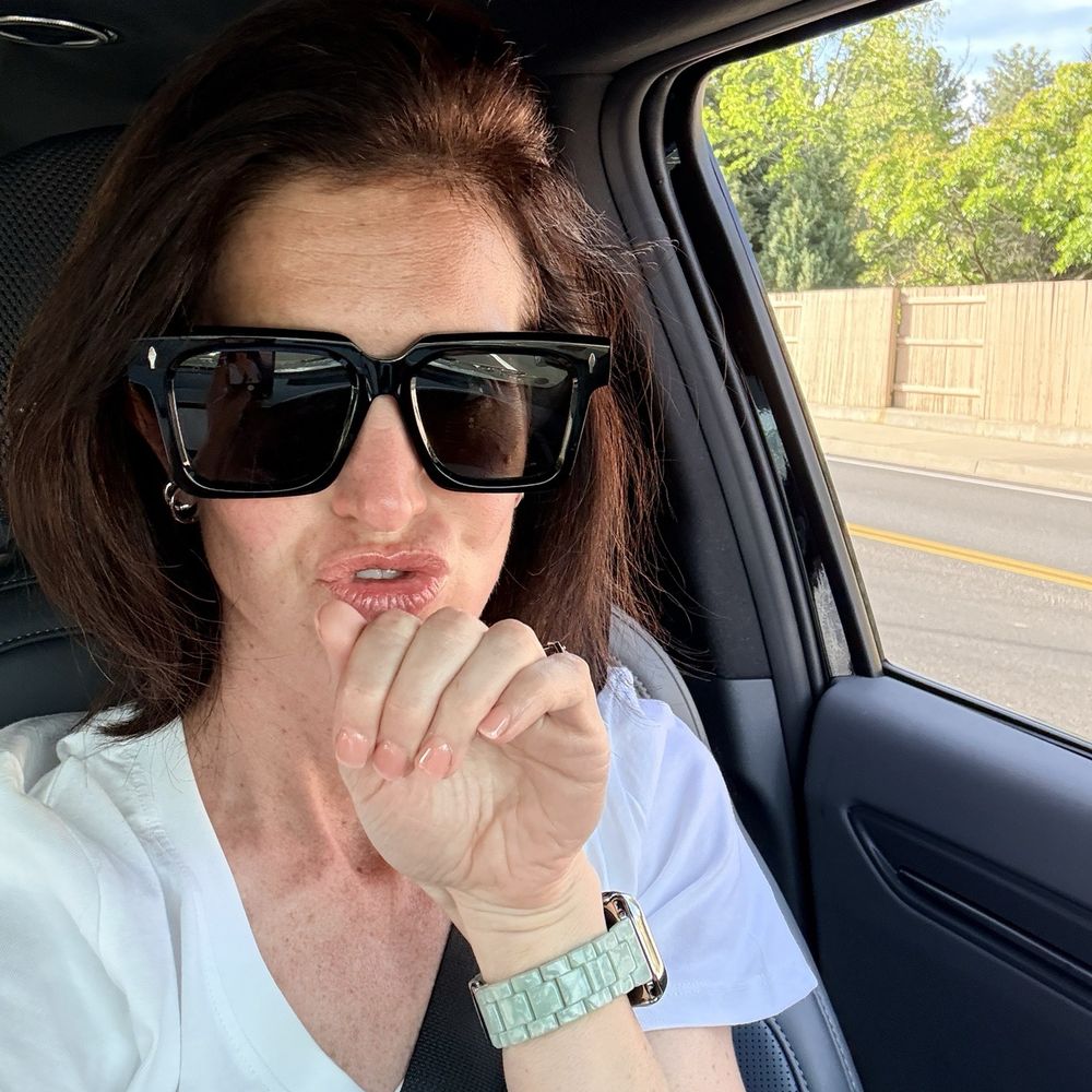 Loft Spa & Co.  - Middle aged mom with some spare time - Nail Salons Near Me - Cottonwood Heights, Utah