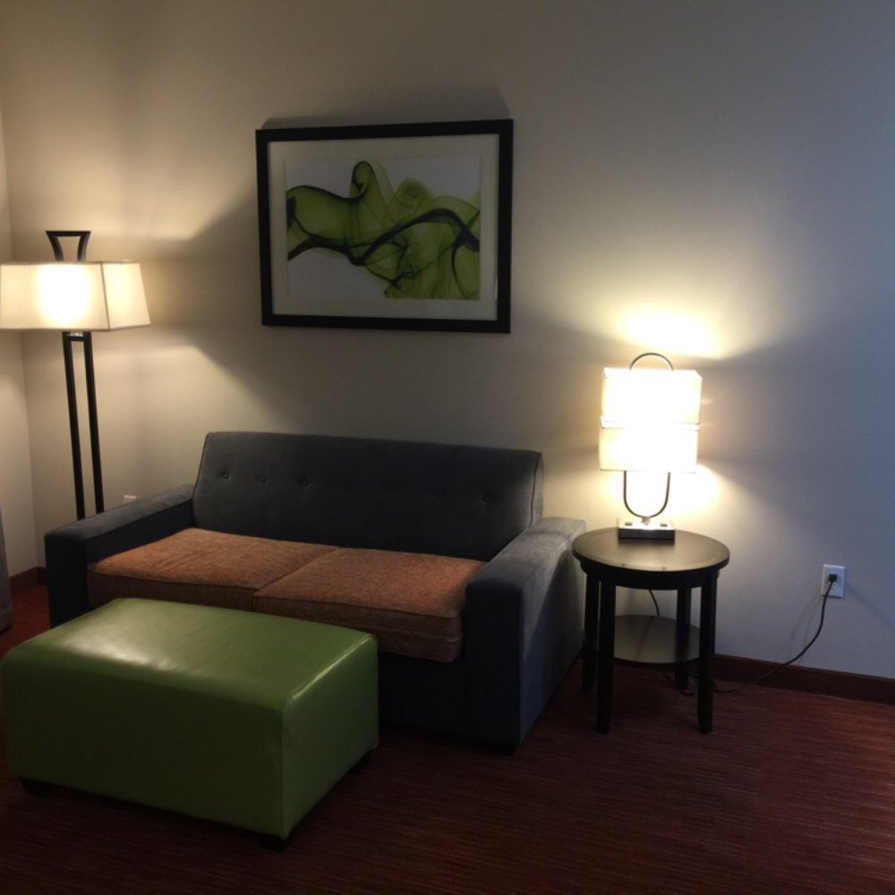 Hampton Inn & Suites Ada - Lounge area in room. - Hotels Near Me - Ada, Oklahoma