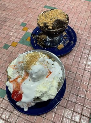 Putnam Pantry Candies, Ice Creams & Cafe by null