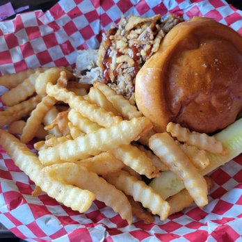 Mustang Lounge - Pulled pork - Lounges Near Me - Mackinac Island, Michigan Mustang Lounge - Pulled pork - Lounges Near Me - Mackinac Island, Michigan