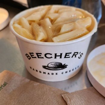 Beecher's Handmade Cheese - Beecher's Worlds Famous Mac 'n Cheese - Cheese Shops Near Me - Seattle, Washington Beecher's Handmade Cheese - Beecher's Worlds Famous Mac 'n Cheese - Cheese Shops Near Me - Seattle, Washington