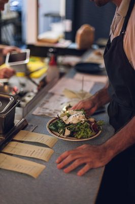 Cadeau Bar & Restaurant by null