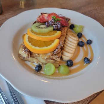 Darla Cafe - Darla's french toast - Asian Fusion Near Me - Saratoga, California Darla Cafe - Darla's french toast - Asian Fusion Near Me - Saratoga, California