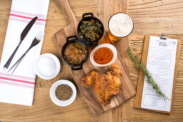 Iron & Oak Restaurant and Bar by null