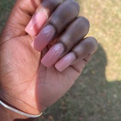 Charlie's Pediluxe Nails & Spa - Acrylic fill