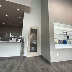 Elite Dermatology & Plastic Surgery - Lobby