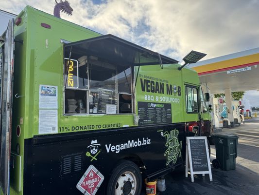 Vegan Mob - Vegan BBQ and Soul Food by null Vegan Mob - Vegan BBQ and Soul Food by null