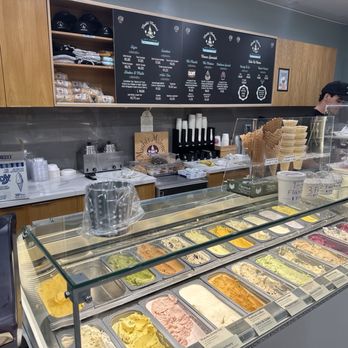 Mashti Malone's - Ice Cream & Frozen Yogurt Near Me - Los Angeles, California