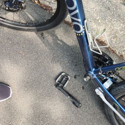 Montauk Surf and Sports - Bike pedal randomly fell off while riding, causing injuries.