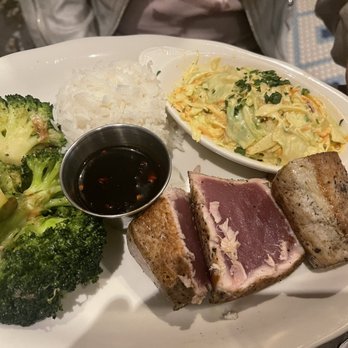 Luff's Fish House - Rare tuna - Seafood Near Me - Boca Raton, Florida