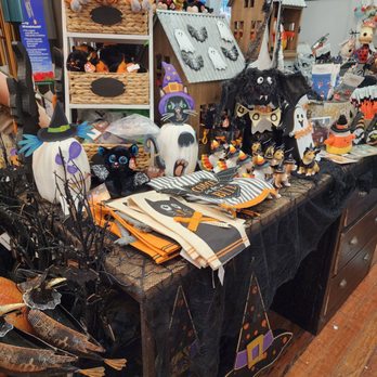 Mitzi’s Sonoma - Gift Shops Near Me - McKinney, Texas