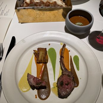 Indienne - Lamb, naan and dal - Indian Near Me - Chicago, Illinois Indienne - Lamb, naan and dal - Indian Near Me - Chicago, Illinois
