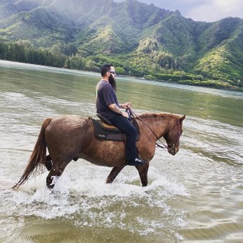Legacy Horsemanship - Horseback Riding Near Me - Kaaawa, Hawaii