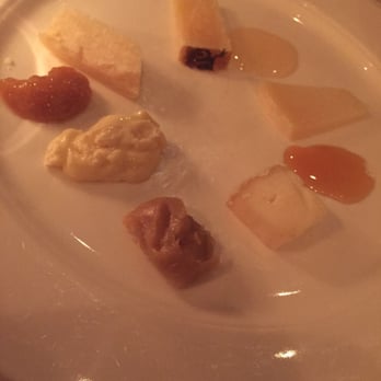 Babbo - 5 cheeses with various spread pairings - Italian Near Me - New York, New York