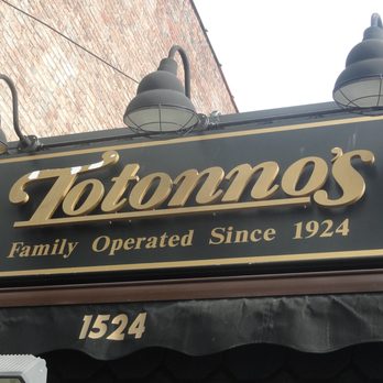 Totonno's - Pizza Near Me - Brooklyn, New York Totonno's - Pizza Near Me - Brooklyn, New York
