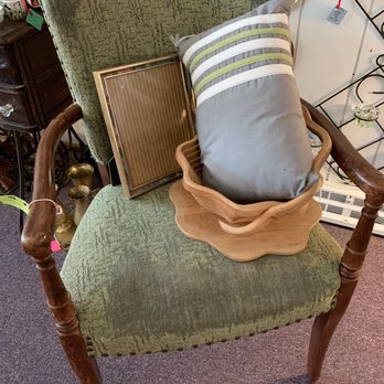 Grapevine Galleria - Vintage chair - Antiques Near Me - Westfield, Wisconsin Grapevine Galleria - Vintage chair - Antiques Near Me - Westfield, Wisconsin